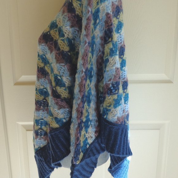 Missoni Mohair Crochet Poncho Zigzag Sweater Cape Orange Label Boho Blue NEW - Picture 7 of 9